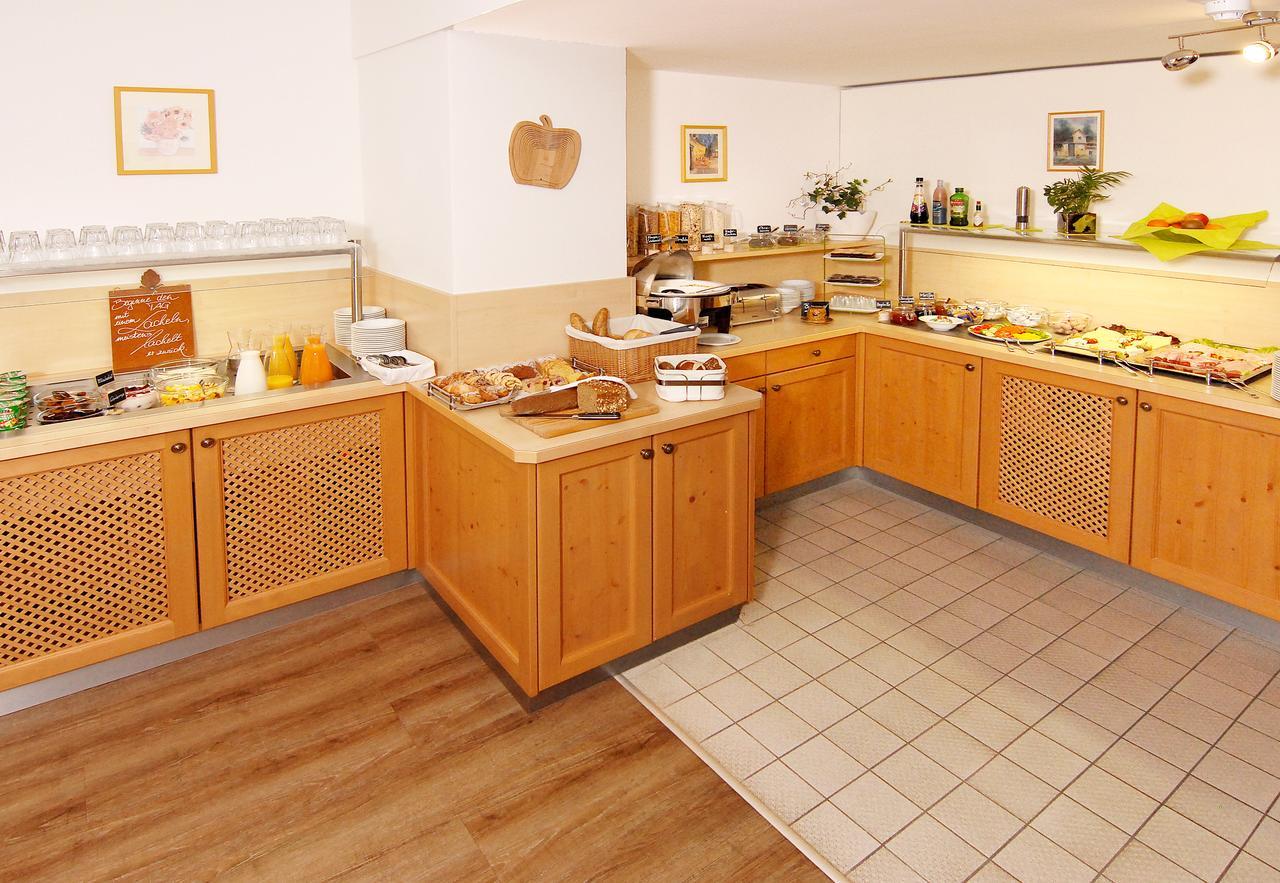 Garni Hotel Leitl Gmbh Эггенфельден Экстерьер фото